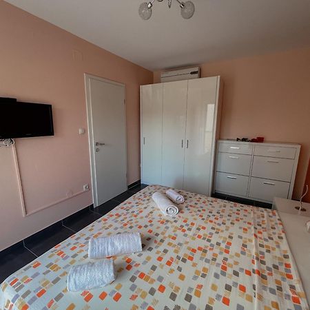 Ferienwohnung Ferienhaus Ivanka Trogir Zimmer foto